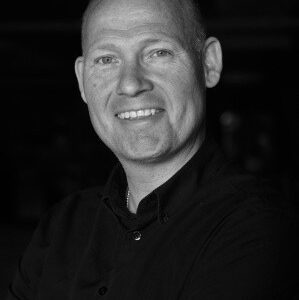 Ola Roos